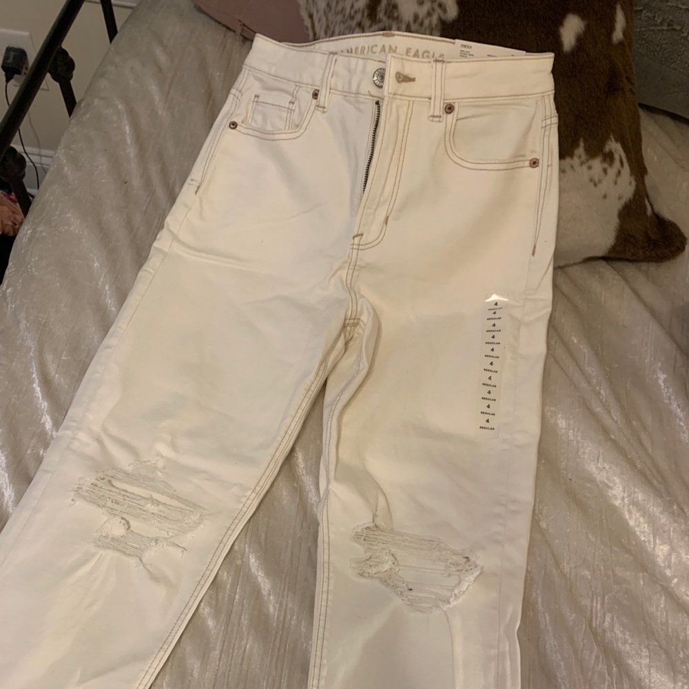 American Eagle Mom Jeans